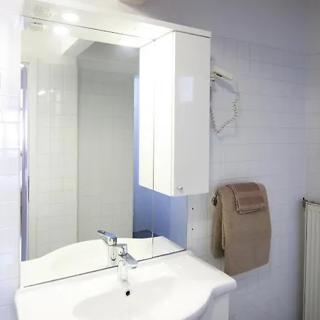 カトルカ ホテル 3*