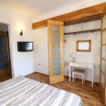Hotel Katrca