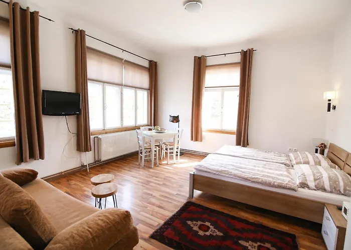 Otel Katrca Ljubljana